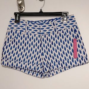 Alice + Olivia Shorts NWT